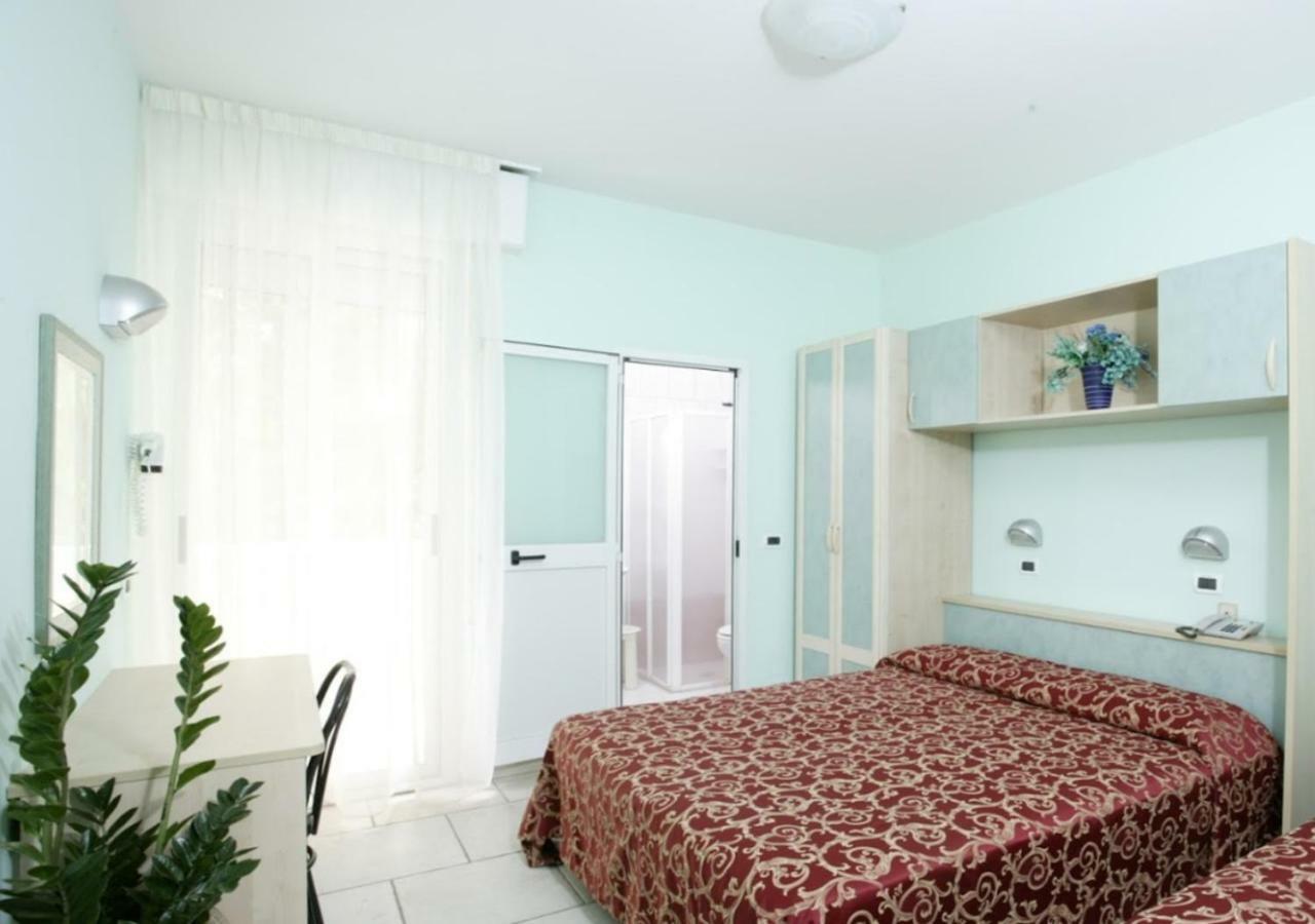 Hotel Le Lune Gatteo a Mare Eksteriør billede